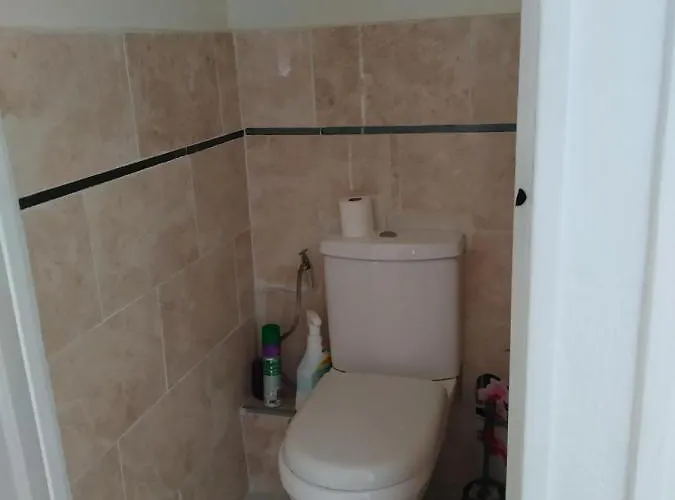 Confort,gare Tgv ,wifi, Clim, Parking, Avec Pt Dejeuner Compris Accommodatie bij particulieren *